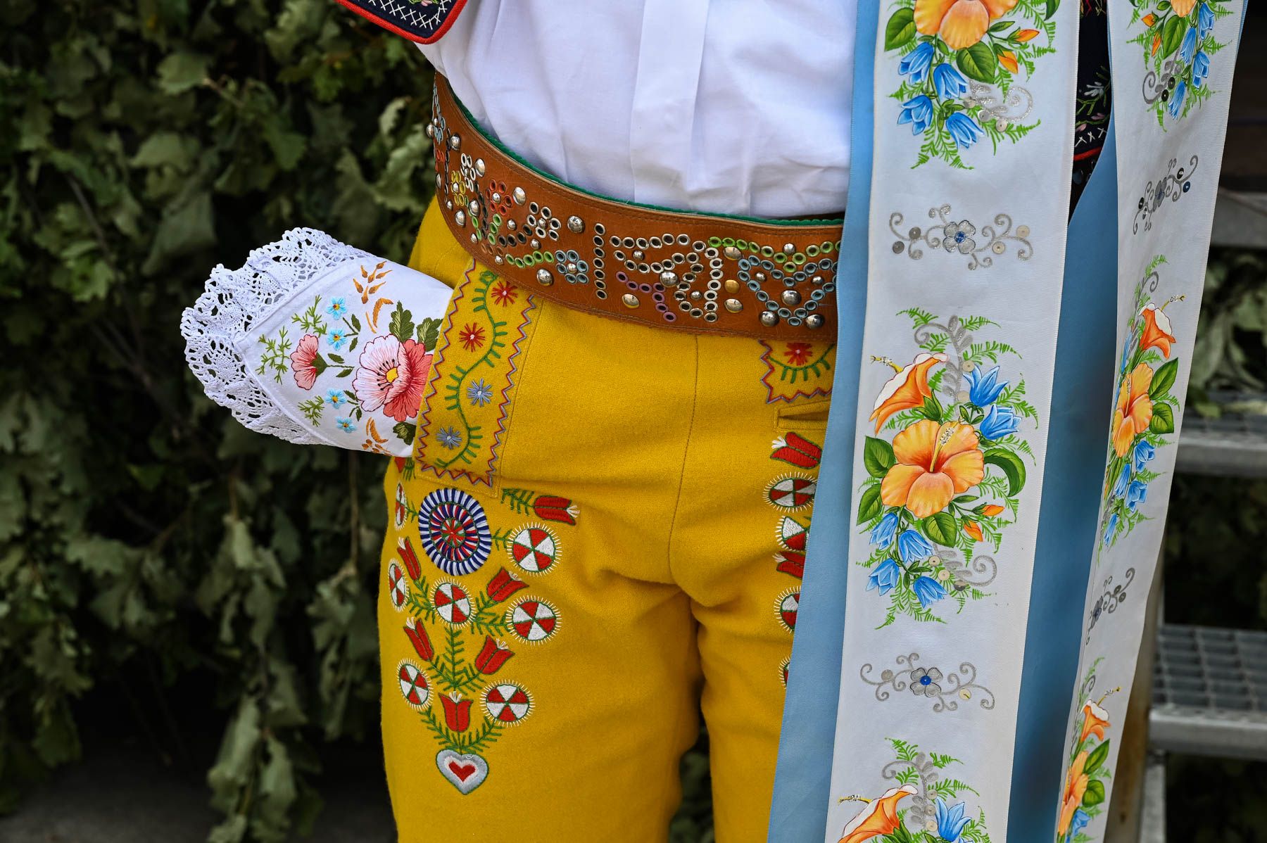 RESL-strojové vyšívání